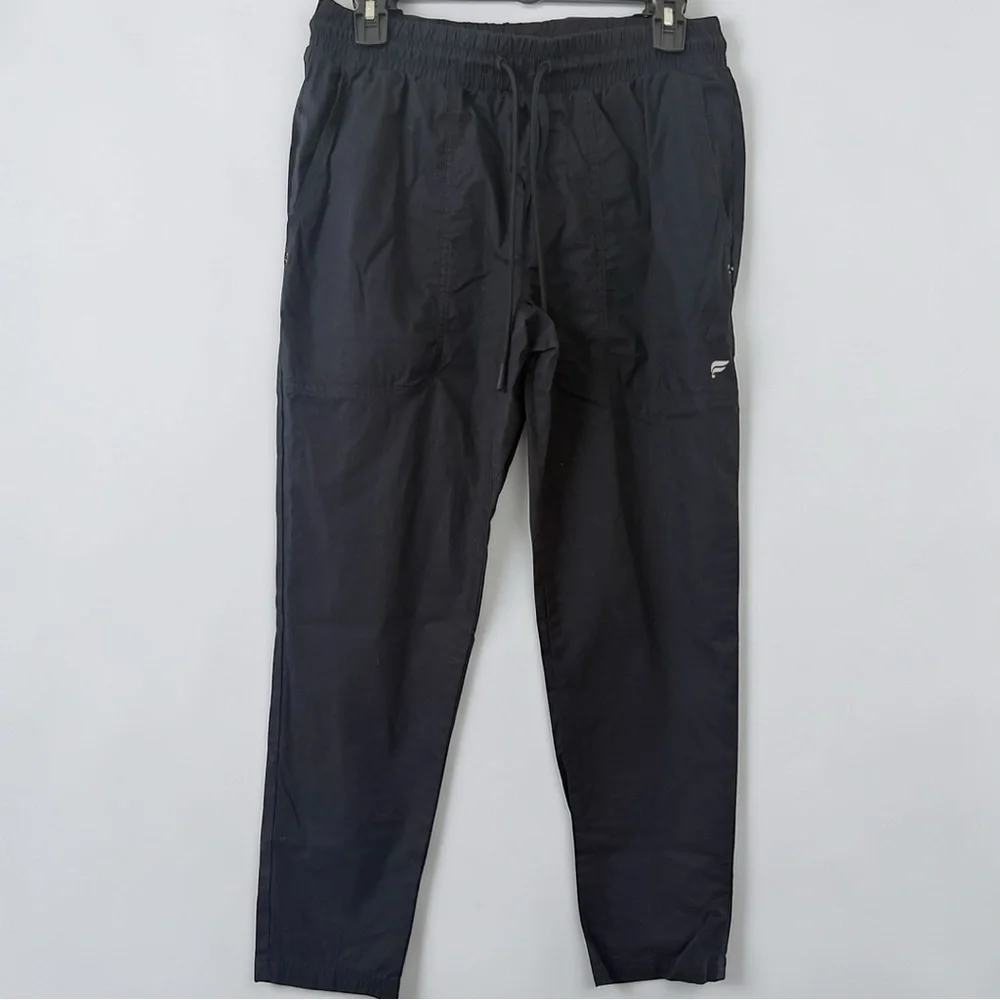 Fabletics The Heights Pant Men’s Size Small Black Athletic Pants EUC Joggers - Picture 5 of 14